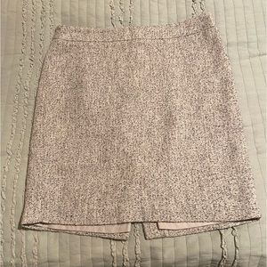 ANN TAYLOR lined tweed skirt